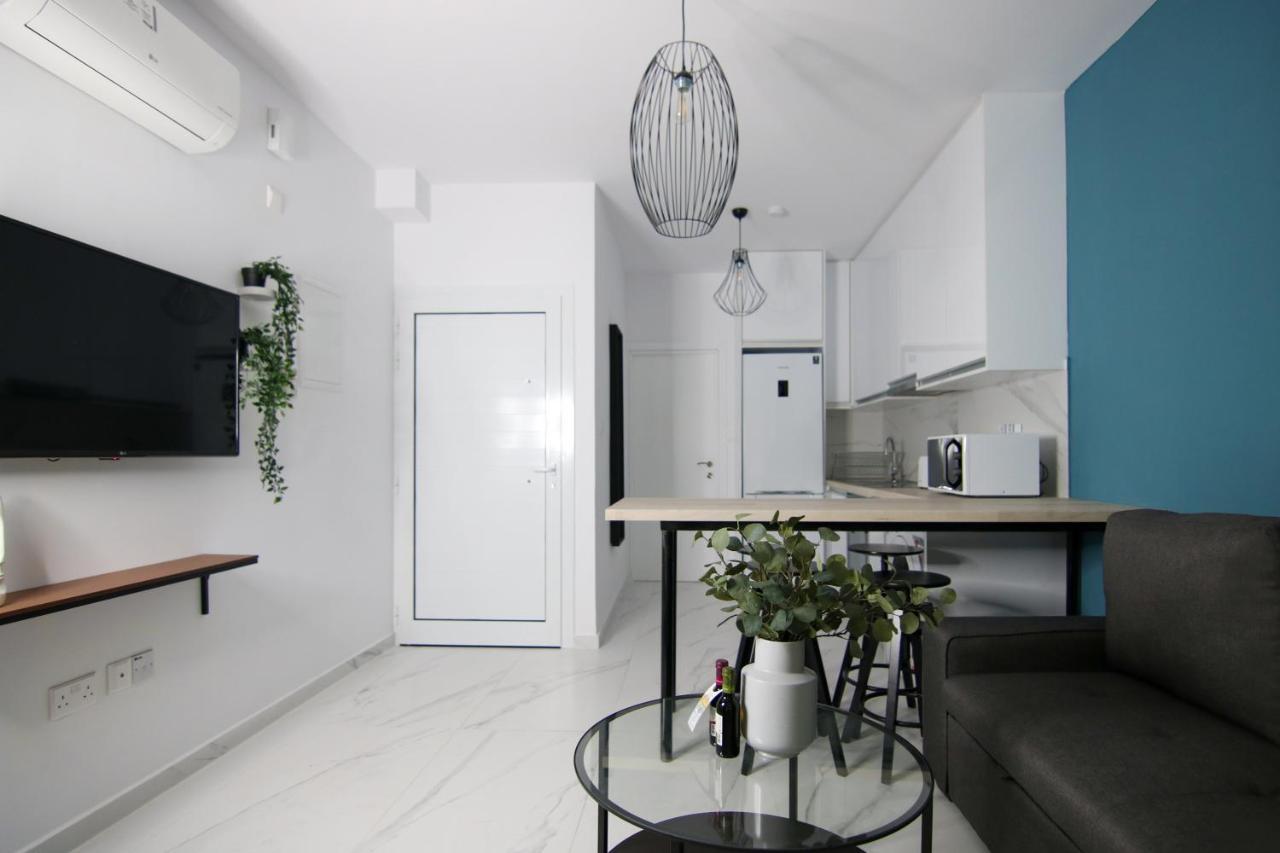 Phaedrus Living Seaside Romantic Flat Limnaria 123 Пафос Екстериор снимка