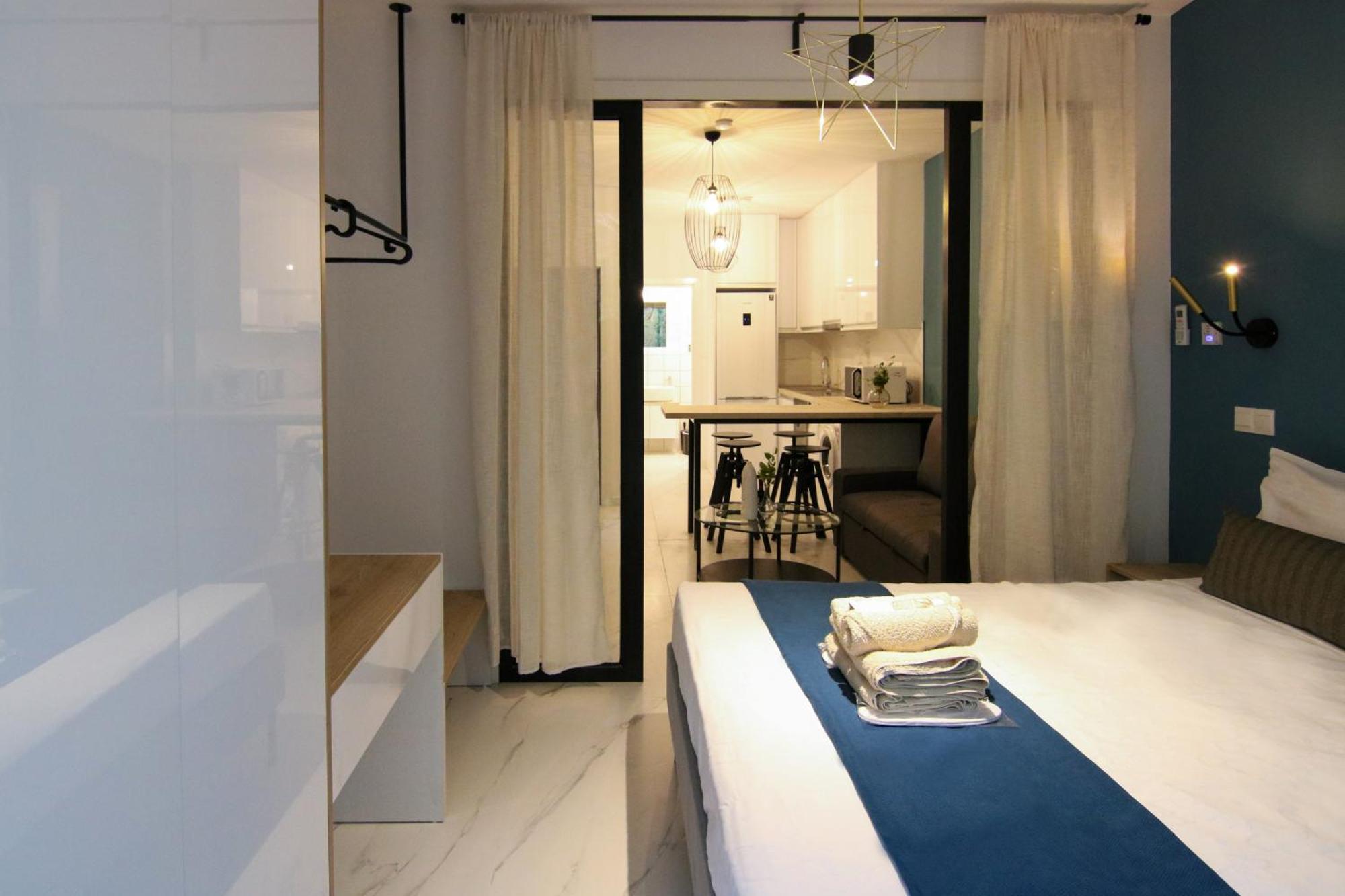 Phaedrus Living Seaside Romantic Flat Limnaria 123 Пафос Екстериор снимка